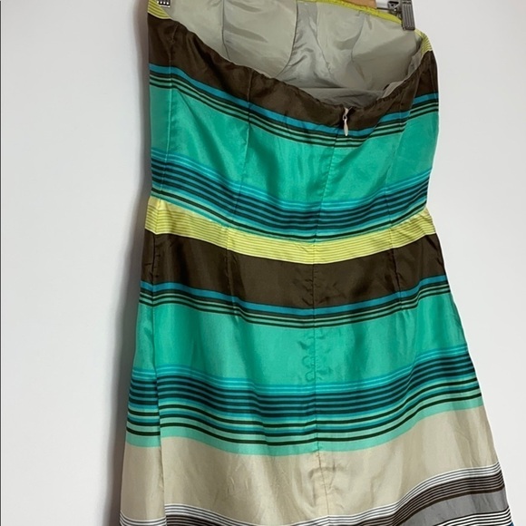 Banana Republic striped silk strapless dress 6 - Picture 4 of 8
